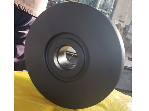 Ultra high molecular weight polyethylene wheel