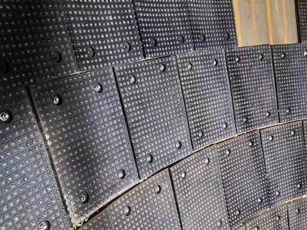 Three in one ceramic lining plate
